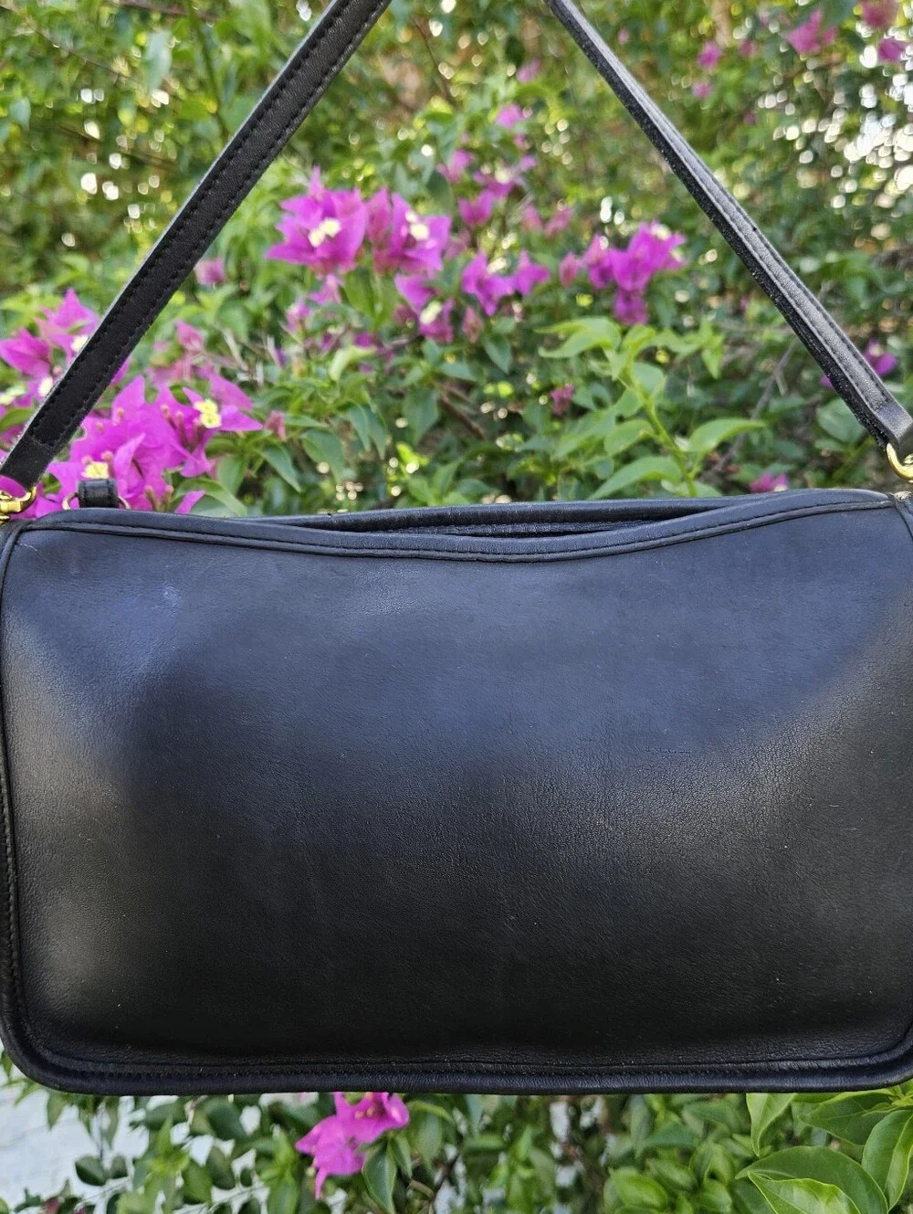 Vintage Coach 9455 Basic Bag Black Leather Crossbody Hangtag Costa Rica